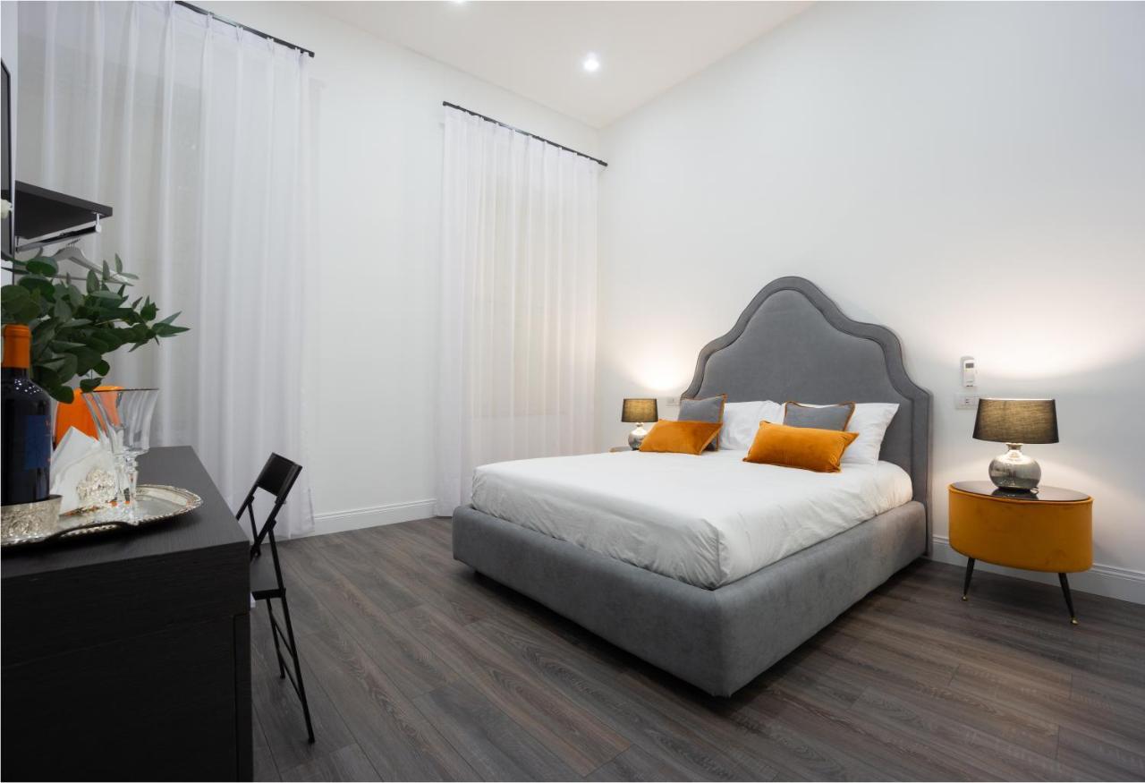 Suite Rodino 24 Naples Exterior photo