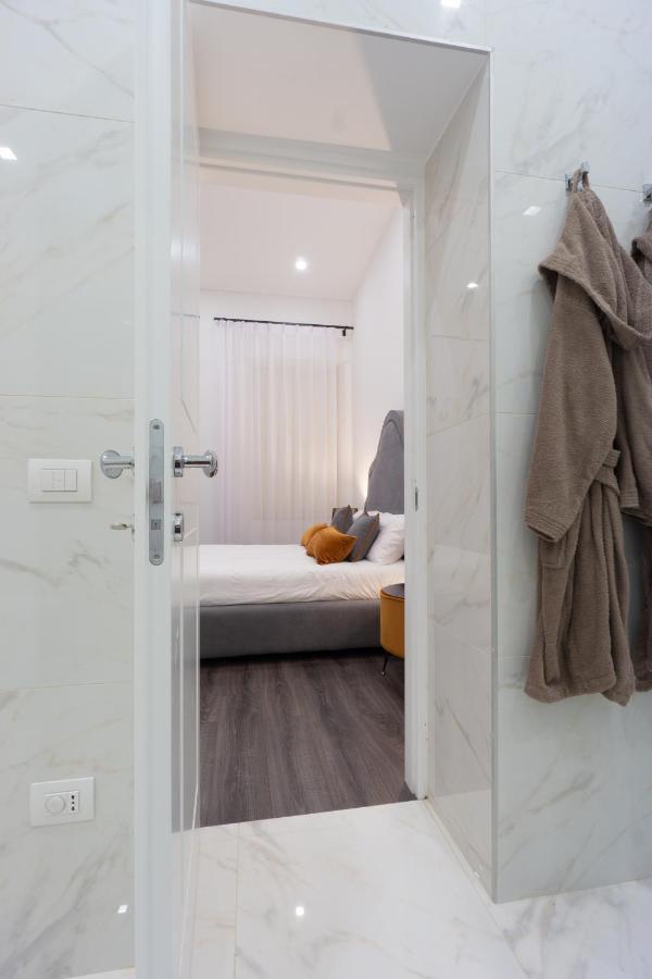 Suite Rodino 24 Naples Exterior photo